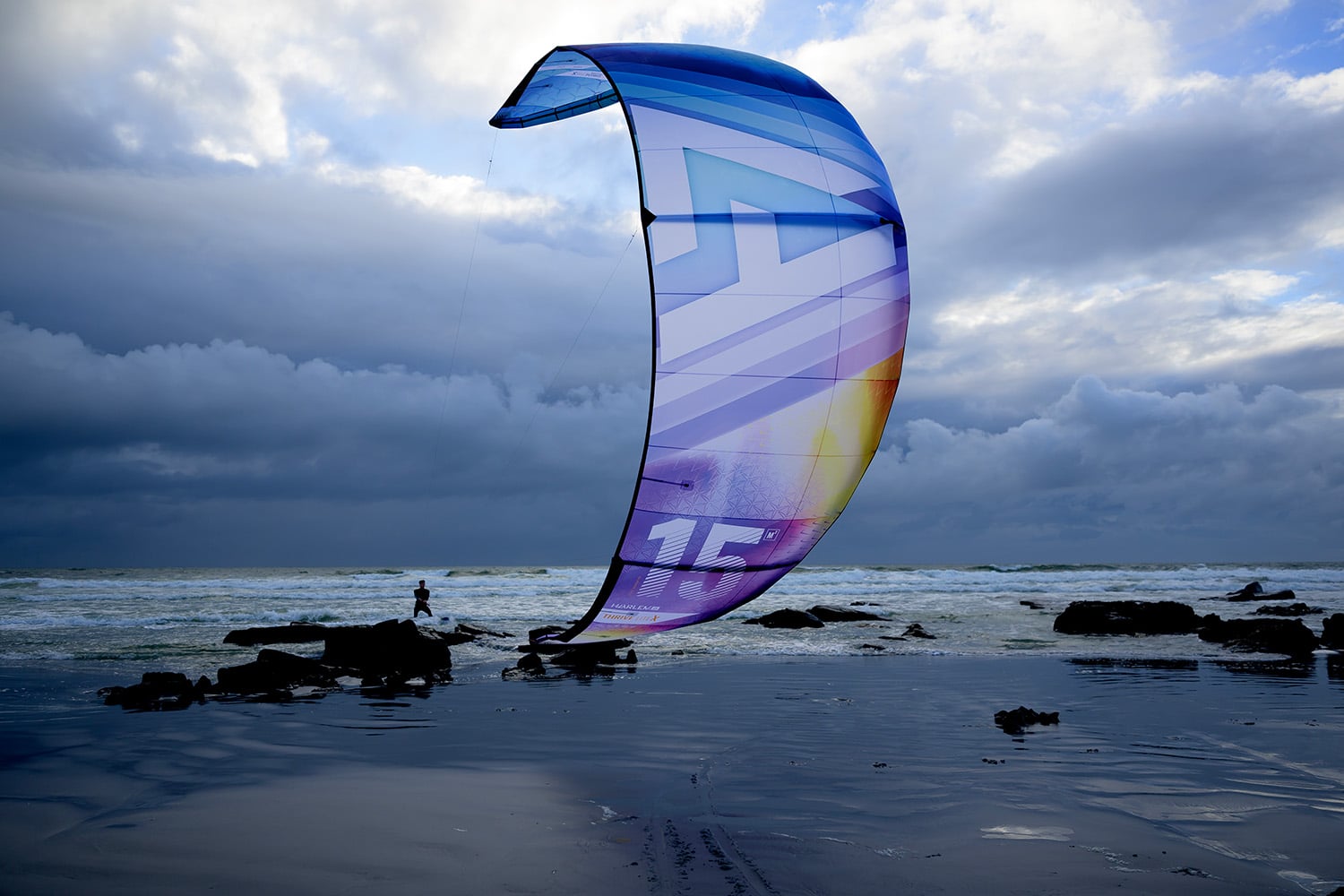 Close-up of the 32g/m² Lite_X canopy material on the Harlem Thrive LiteX