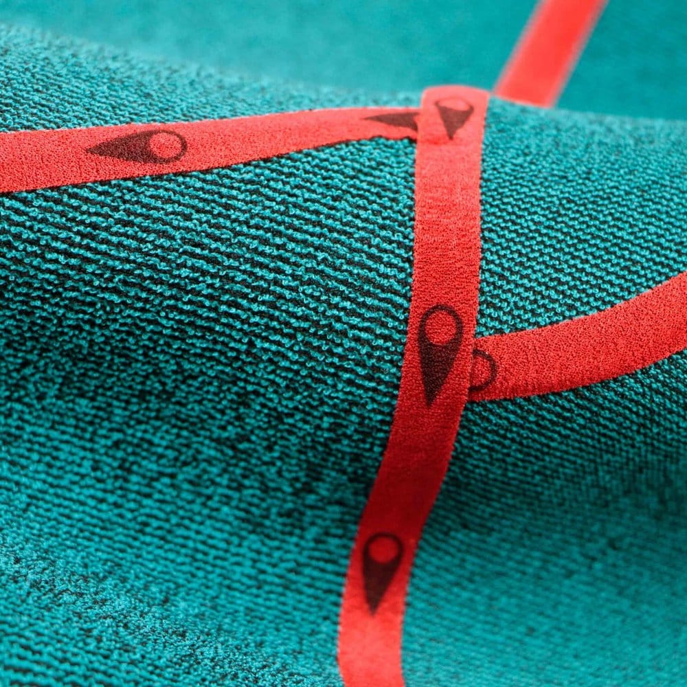 Chest zip
