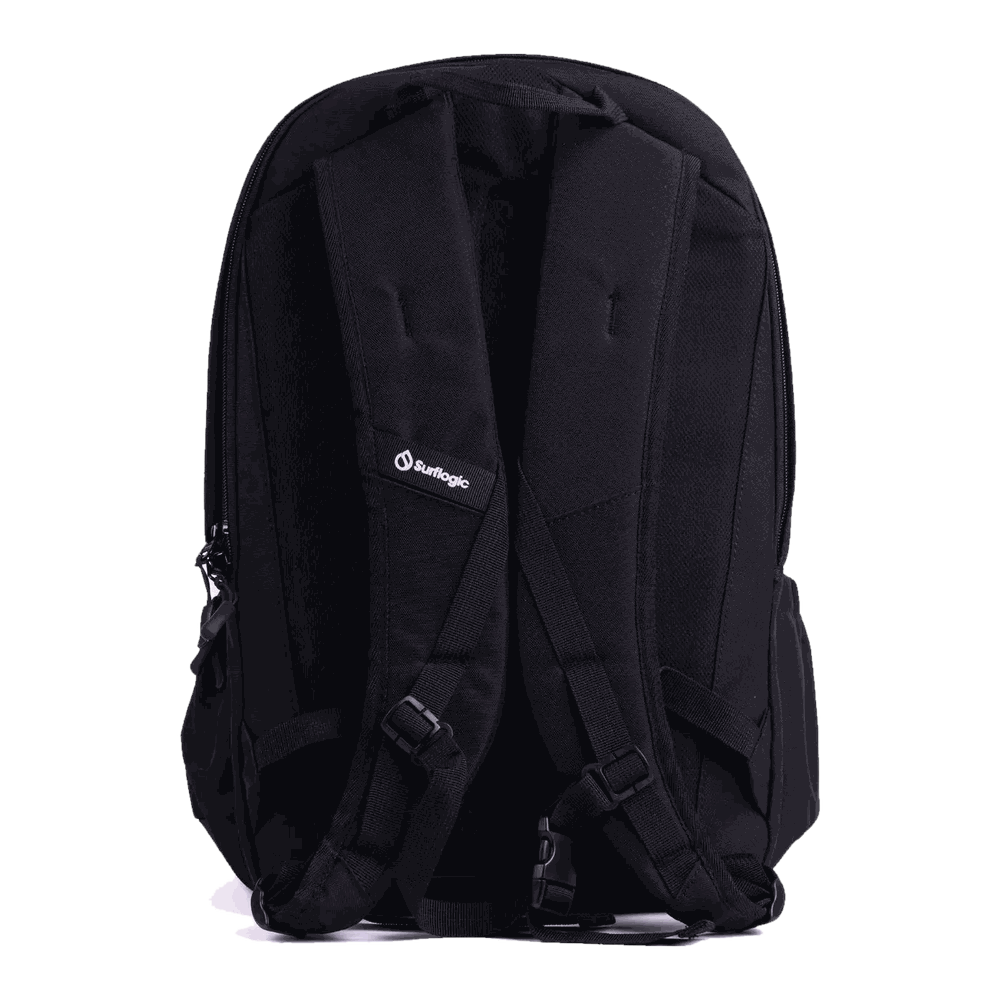 Large main compartment